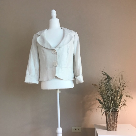 Women Jacket&Pant Suit. - Picture 7 of 11